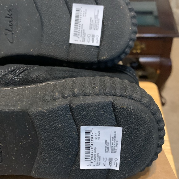 Clarks Caroline Derby Black suede boots - Picture 7 of 7